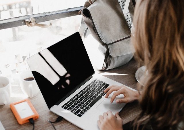 Wordpress or weebly